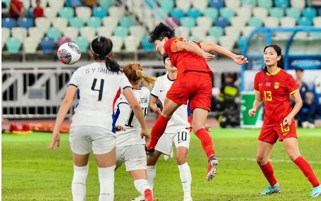 同 2022国庆档票房破9亿 《万里归途》6亿暂列第一 2022-10-04 据灯塔专业版数据显示，截至10月4日14时02分，2022国庆档（10月1日-10月7日）总票房（含预售）突破9亿元。