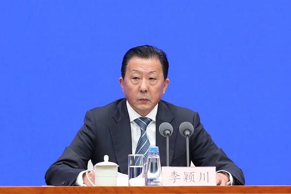 讲述同一世界观全新故事 6 马律师回归！