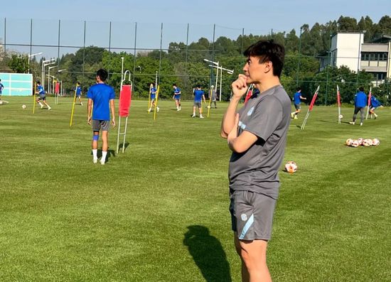 久久久久精品国产免费观看