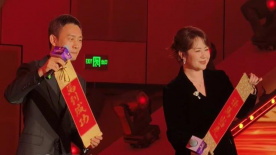 《怪奇物语5》发布动态角色海报 8 《小丑回魂》前传《欢迎来到德里镇》曝最终预告 9 谢尔比家族回归！